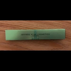 JSC Automatic Eyeliner in Money Counter